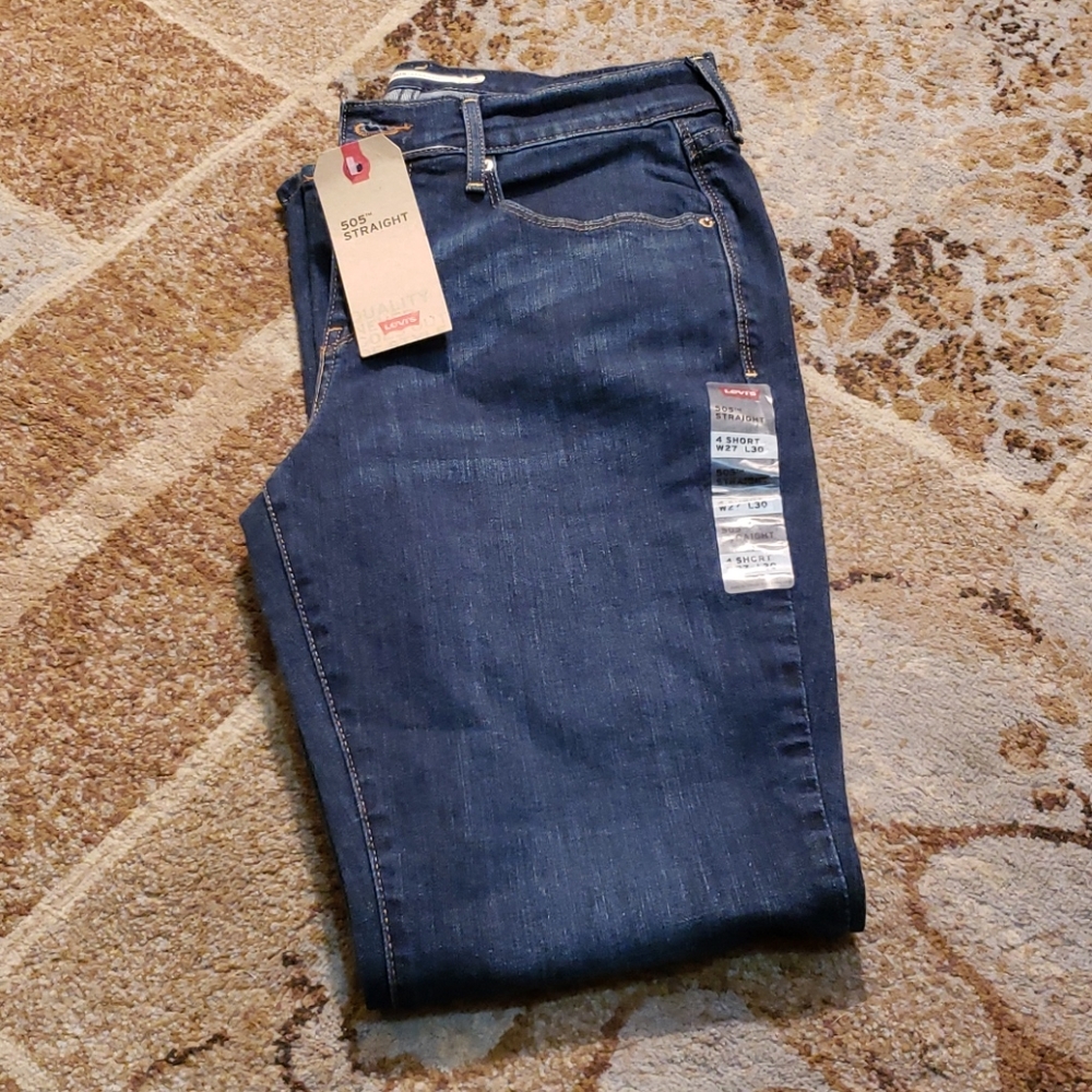 NWT Levi's 505 Straight Jean